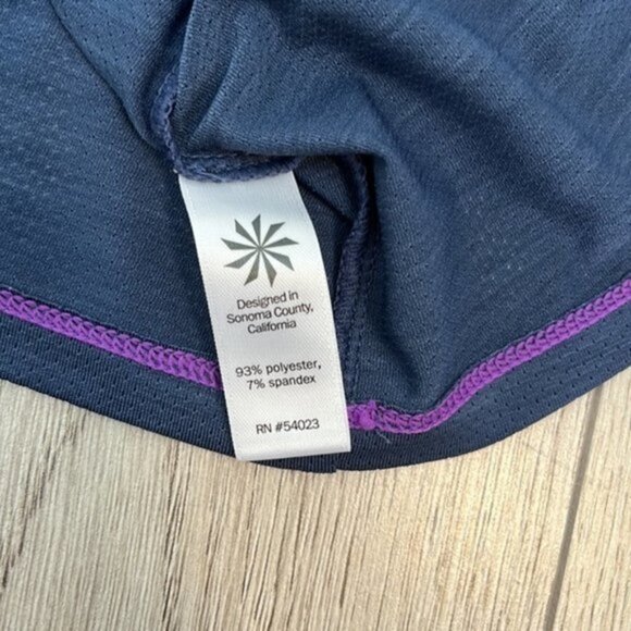 Athleta Blue & Purple Workout Tank Size M - Picture 6 of 8